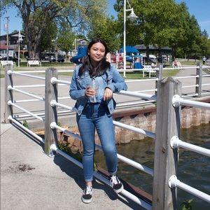 Meet your Posher, Maria